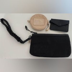 BEIS Wristlet